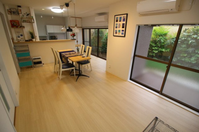 【居間・リビング】 | 大塚町４丁目貸家