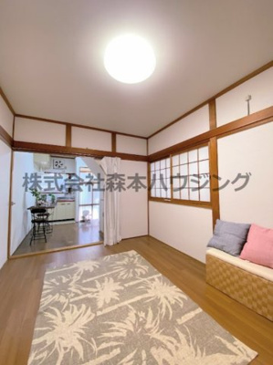 【居間・リビング】 | 　門真市上野口町テラス | 使いやすいリビングです