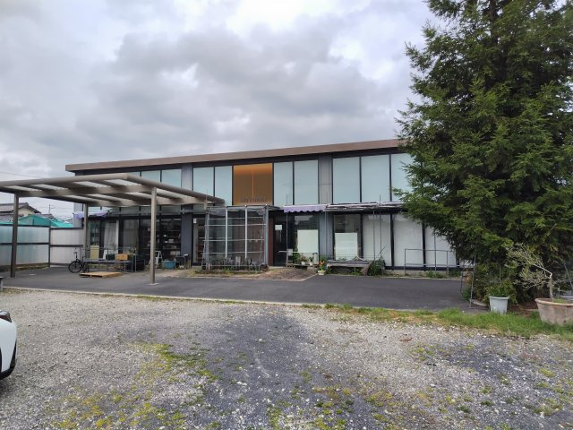 ６３１４２　愛知県江南市前飛保町緑ケ丘事業用の外観