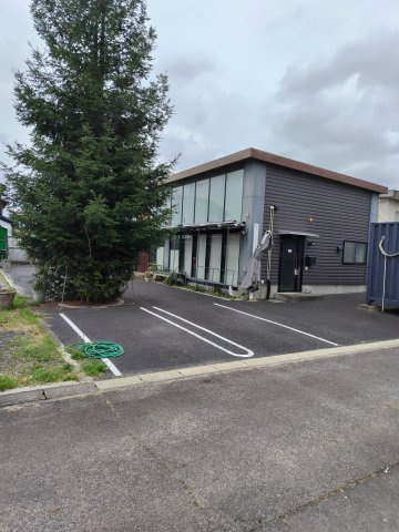 ６３１４２　愛知県江南市前飛保町緑ケ丘事業用の外観