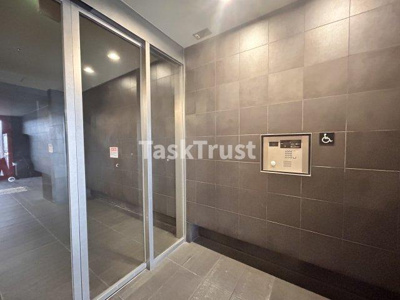 【エントランス】 | ルクレ堺筋本町レジデンス