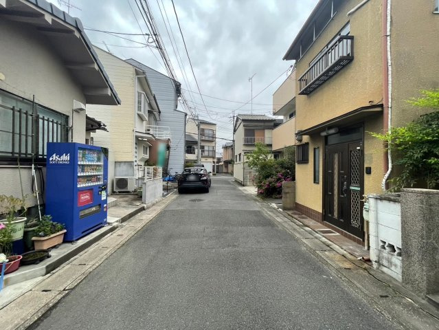 梅津罧原町の前面道路含む現地写真