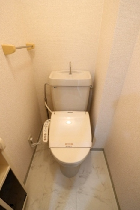 マリーゴールドのトイレ|温水洗浄暖房便座