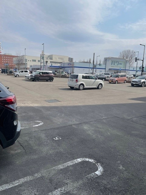 【駐車場】