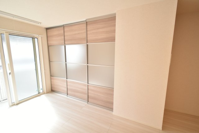 セジュール長岡天神の洋室|ネット無料。南向きで陽当り良好な全居室洋室　別号室参考写真