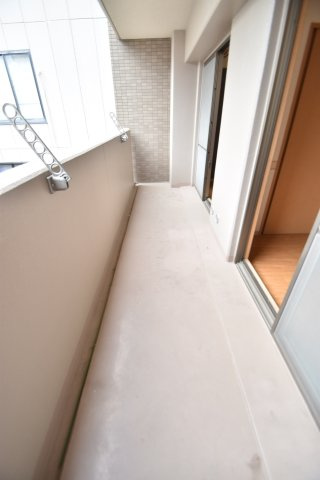 大阪市城東区野江２丁目の賃貸マンションのバルコニー