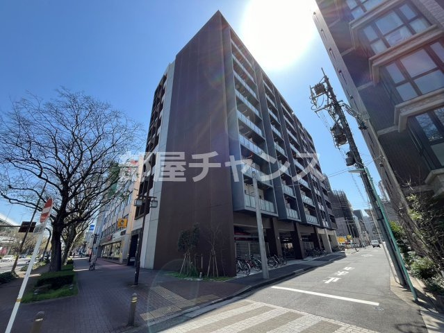 グラヴィス鶴舞の外観