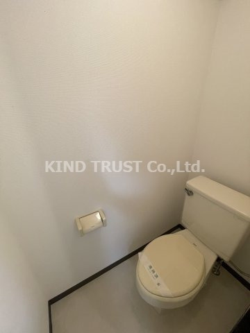 カーサ天六のトイレ|ゆったりとした空間のトイレです