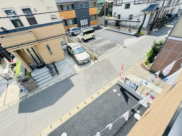 松戸市松飛台新築戸建【松飛台第二小学校：6分】の展望|バルコニーより道路側眺望