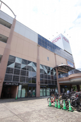 イオンスタイル新浦安まで1000m