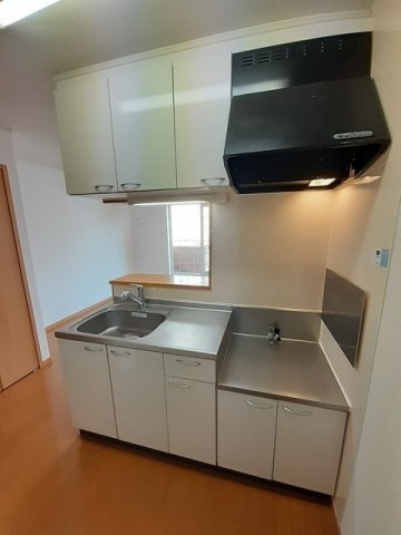 熊本市中央区黒髪６丁目のアパートのキッチン|使いやすいキッチンです