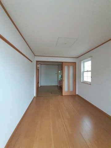 エスポワールⅠの内装|きれいな内装です