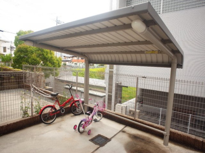 【その他共用部分】 | ドエルめぐみ | 駐輪場