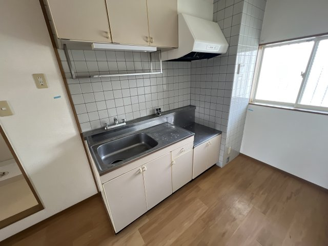 サンビレッヂ野里のキッチン