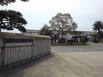 【周辺】 | エミエール宇佐Ｂ | 宇佐市立四日市南小学校まで220m