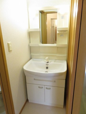 【洗面所】 | エミエール宇佐Ｂ