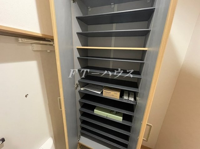 サンテラス実籾本郷の収納