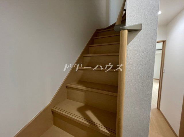 サンテラス実籾本郷の玄関