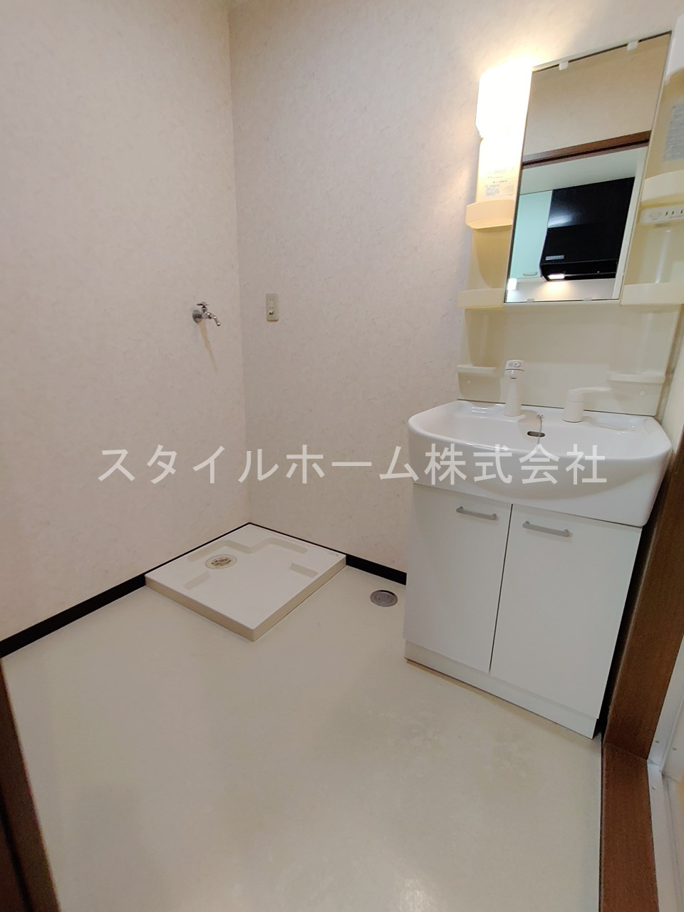 ＡＢＢＳ　Ⅰの洗面所|別部屋写真です。
