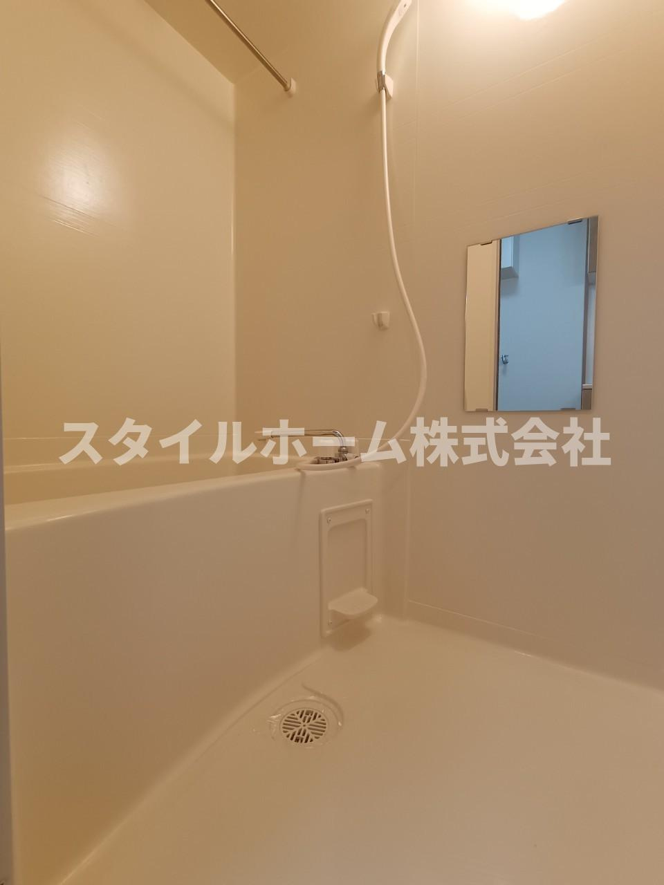 シオン・フクシアの浴室