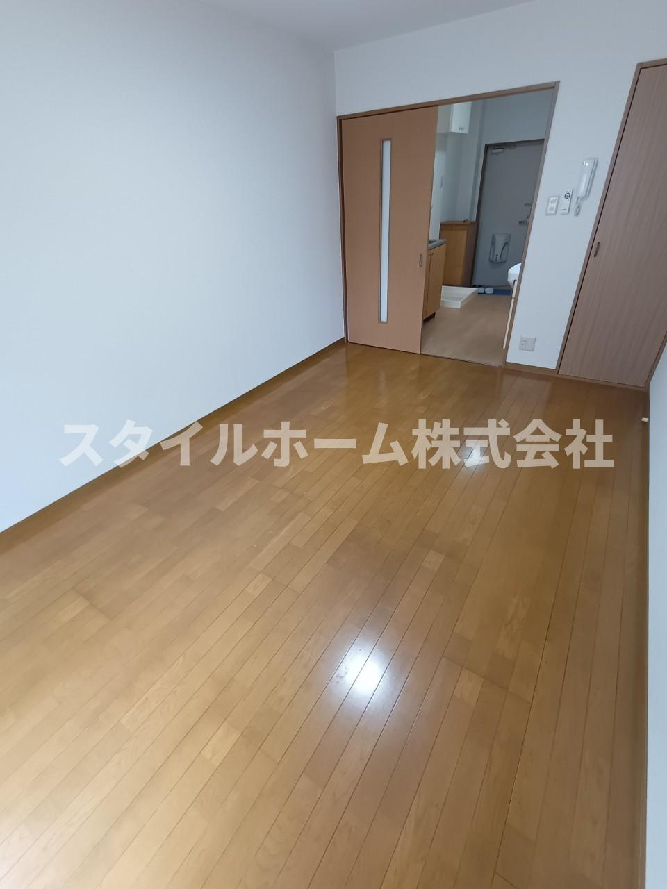 シオン・フクシアの内装