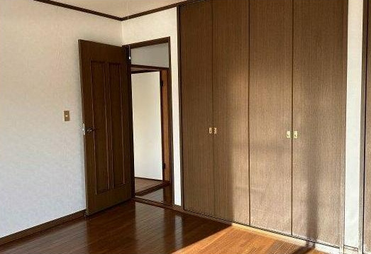 九十九里町片貝　中古戸建の洋室|内外装装リフォーム済み（内装令和2年10月：外装令和2年1月）片貝海岸まで車約4分３LDK