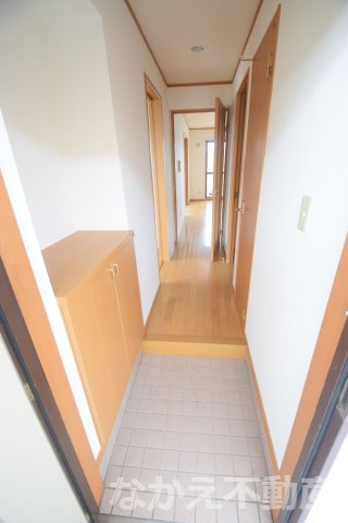 【玄関】 | 明るい玄関です