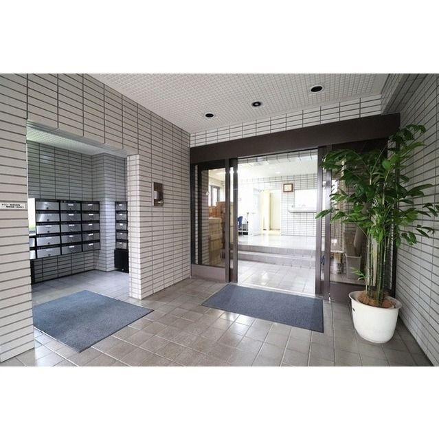 北辰レジデンス東船橋のロビー