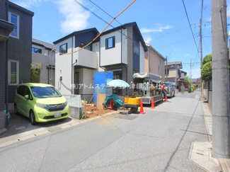 【前面道路含む現地写真】