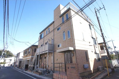 【外観】 | ラ・カーサ・ミア　※4/30退去 | 駅徒歩３分♪複数路線利用可能な立地です！