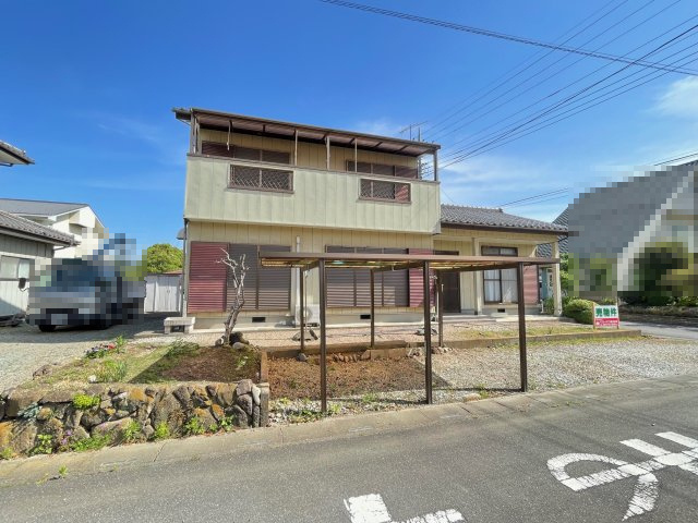 神川町渡瀬　中古の前面道路含む現地写真