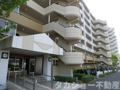 【外観】 | プラザ学園前10号棟 | 外観もきれいです
