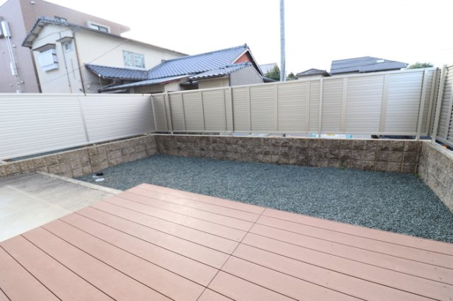 熊本市中央区国府１丁目のアパートのバルコニー