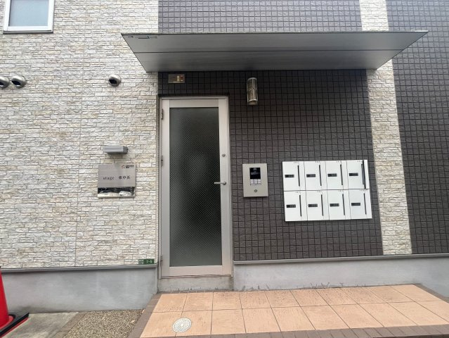 stage東中浜のエントランス