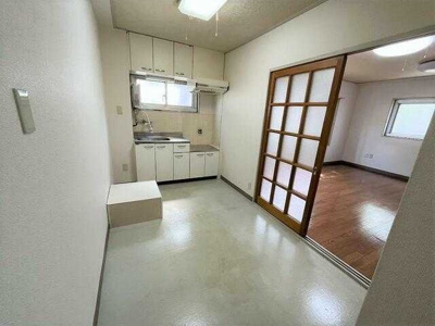 【居間・リビング】 | 椿ビル