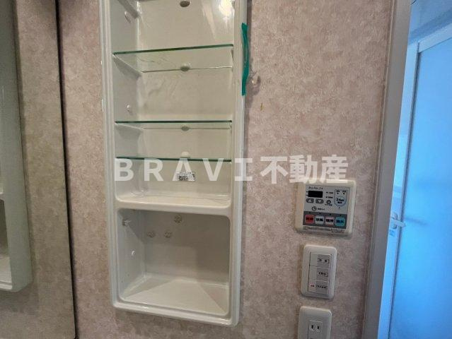 グラマシー京橋の収納|小物を収納するのに便利です