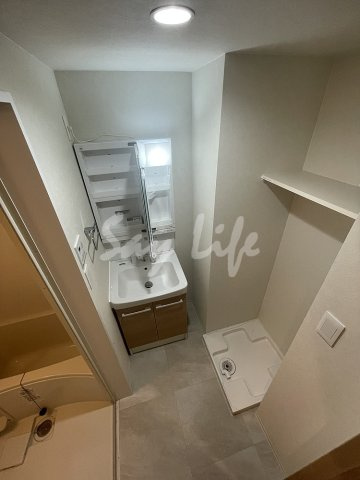 Royal Maison 城東の洗面所