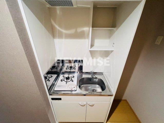 MODERN PALAZZO東本町のキッチン|※室内画像は別号室のもの