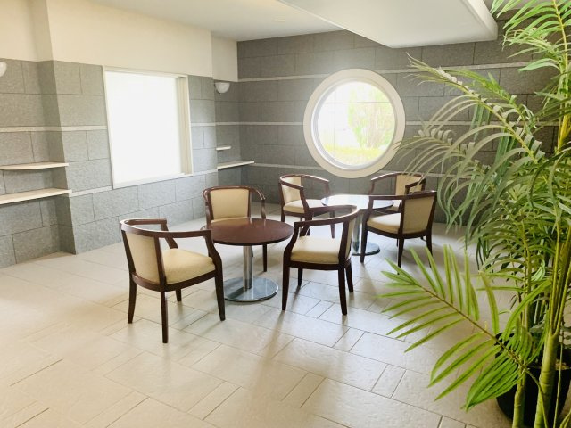 エンゼル宮竹フォルム　静岡市駿河区宮竹のその他共用部分|エントランスホールがあり、来客の応接も可能です。