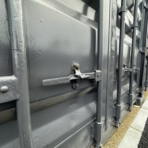 羽島市足近町６丁目の駐車場の内装
