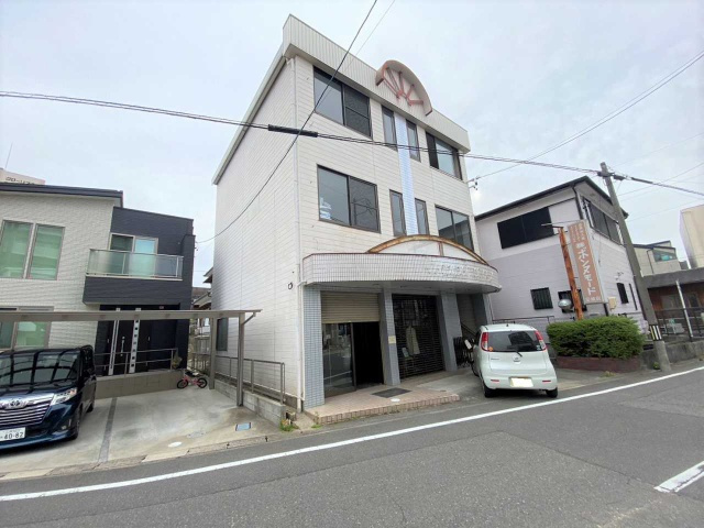 日の出町 ボンヌモード様の外観