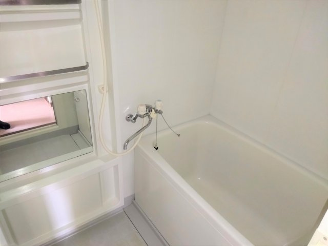 シェーンリーリエの浴室|日々の疲れを癒すお風呂付です
