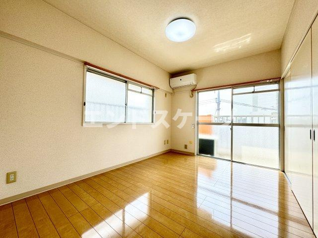 ハイツイナバの居間・リビング|高崎、前橋、伊勢崎エリアのお部屋探しはエンドスケープまで！お客様の理想お聞かせ下さい♪