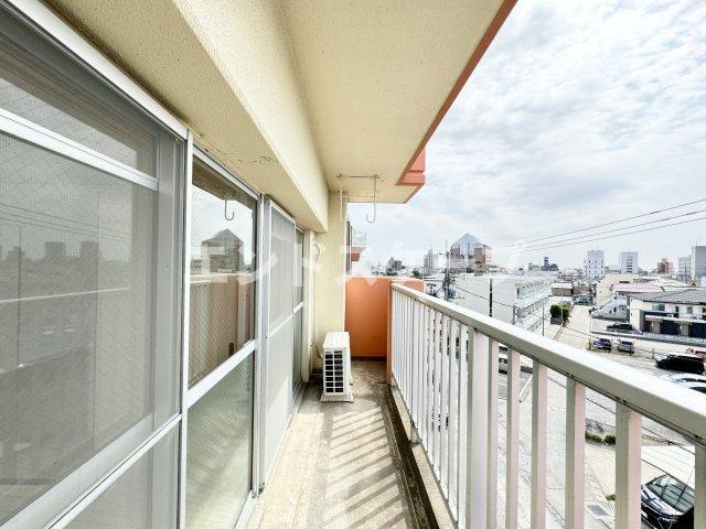 ハイツイナバのバルコニー|高崎、前橋、伊勢崎エリアのお部屋探しはエンドスケープまで！お客様の理想お聞かせ下さい♪