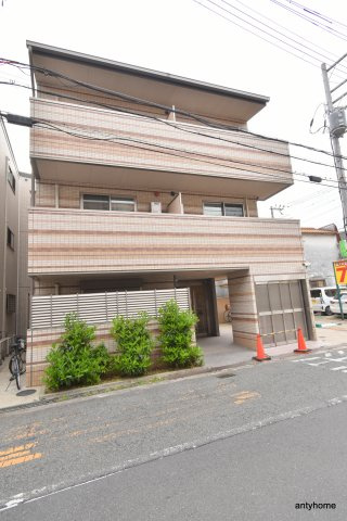 クリスタルコート江坂　仲介手数料無料