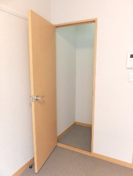 レオパレス松風ハイツの収納