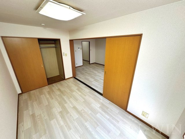 クレア一本木の寝室