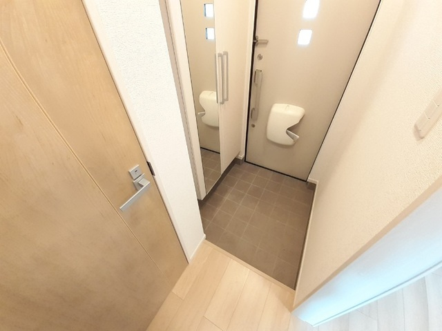 【玄関】 | プラム江坂