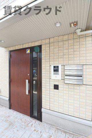 フォレステラ葛城のエントランス