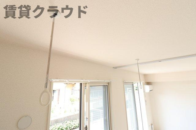 フォレステラ葛城の居間・リビング